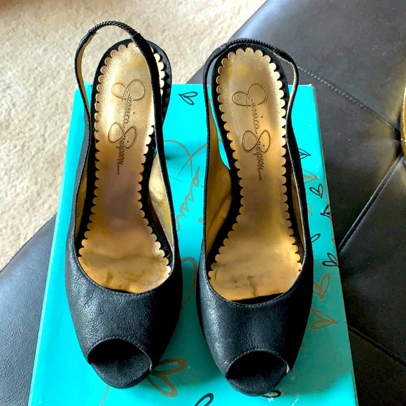 Black Sueded Metallic Heals - Picture 1 of 5